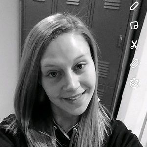 Meet your Posher, Caitlin